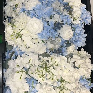 Elegant White and Blue Floral Arrangement